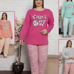 Pijama Batal Bumbac Vatuit Spring Flower din bumbac vatuit. Bluza cu maneca lunga si pantalonii sunt confortabile si delicate. Calitate la preturi mici!
