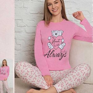 Pijama Lunga Dama Bumbac Pink Heart din bumbac. Setul conține bluza si pantaloni lungi cu imprimeu dragut. Este lejeră, moale, ideala pentru nevoile tale!
