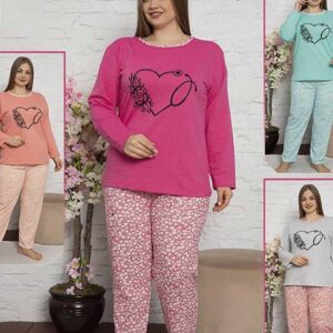 Pijama Bumbac Vatuit Big Heart din bumbac vatuit. Bluza cu maneca lunga si pantalonii lungi sunt alegerea perfectă pentru sezonul rece.