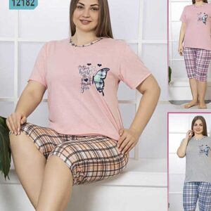 Pijama Scurta Dama Bumbac Batal Carouri din bumbac fin. Tricoul si pantalonii sunt confortabile si delicate. Simte-te confortabila si feminina!